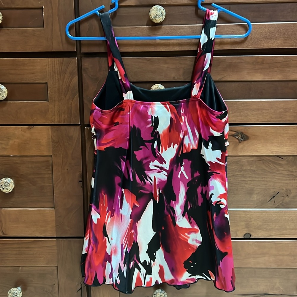 Tank top - Picture 3 of 5
